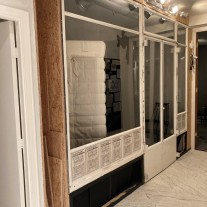 Oud kozijn op nieuwe plek